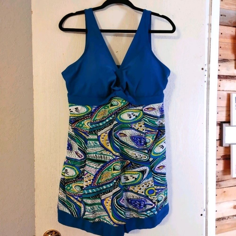 One piece bathing suit